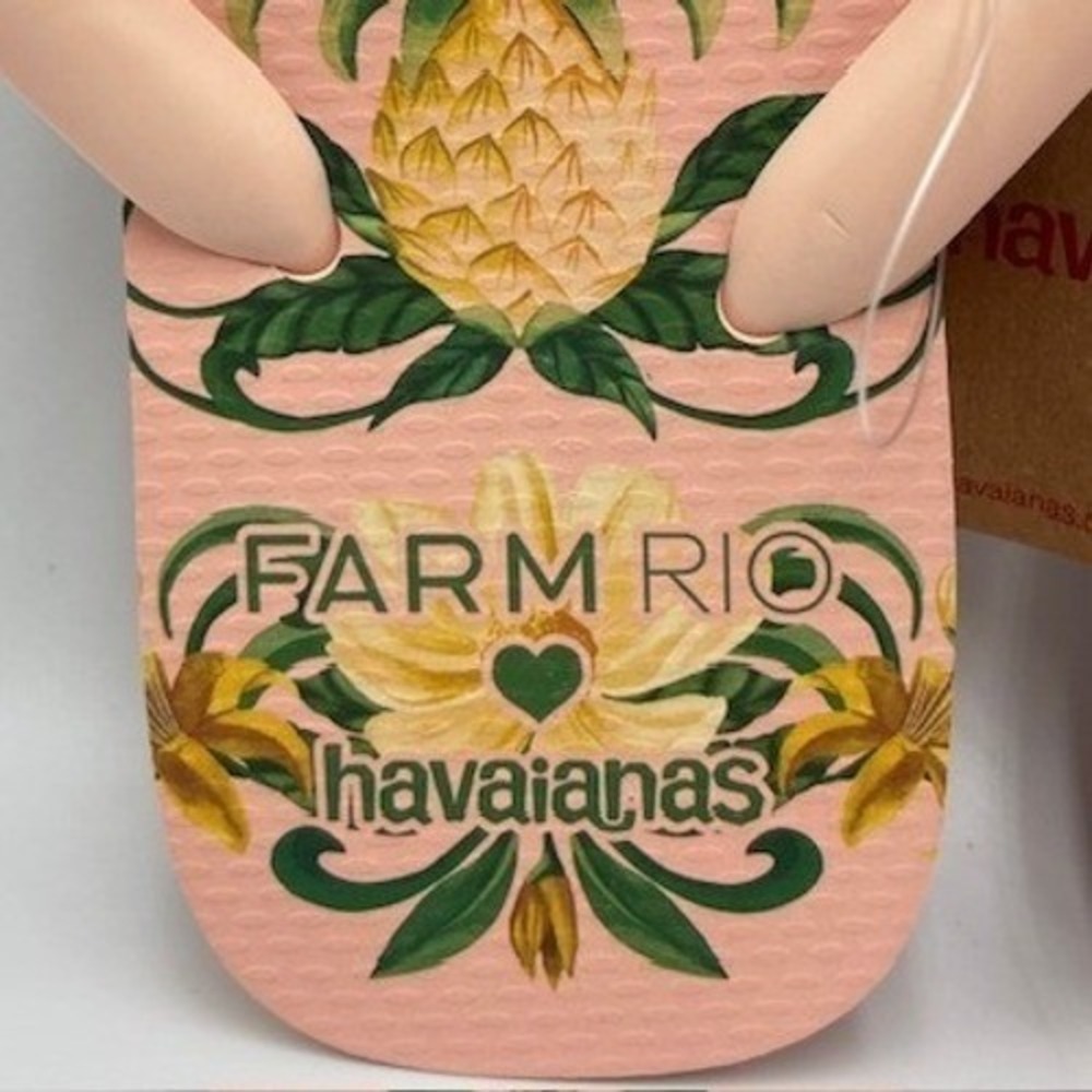TPPR0046 | Ws 7/8 | FARM Rio x Havaianas flip flops / sandals